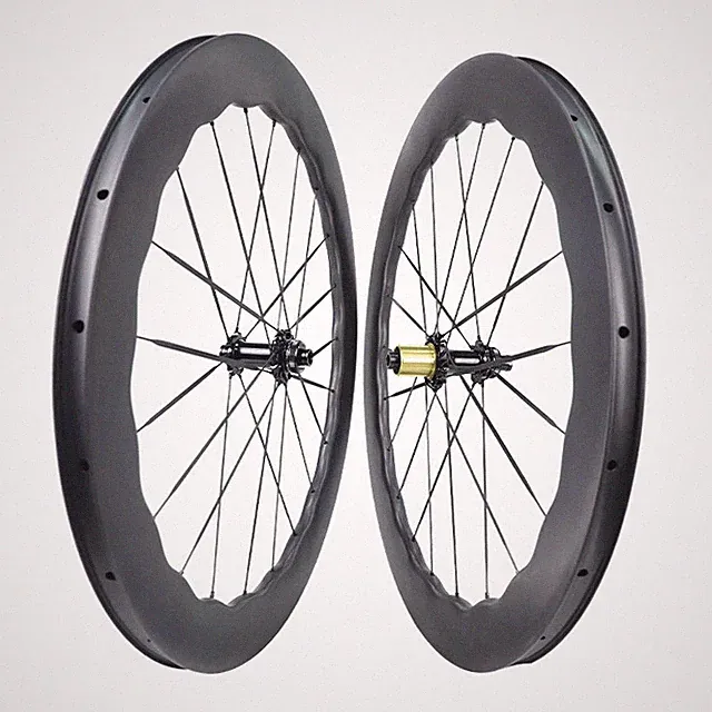 Lightweight Carbon Fiber Road Bike Wheels Disc Brake Clincher Tubeless Wheelset