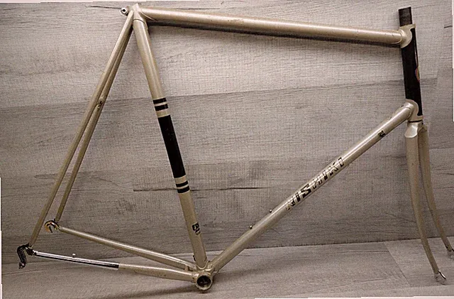 Vintage 1978' Nishiki Superbe Frame & Fork 63 cm Steel Road Bike Japan - RARE